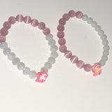 Pink & White flower glass bead bracelet